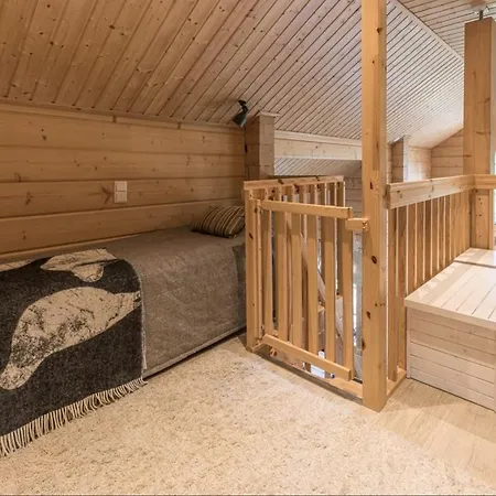 Ihtinginrinne - Peaceful 2br Log By The